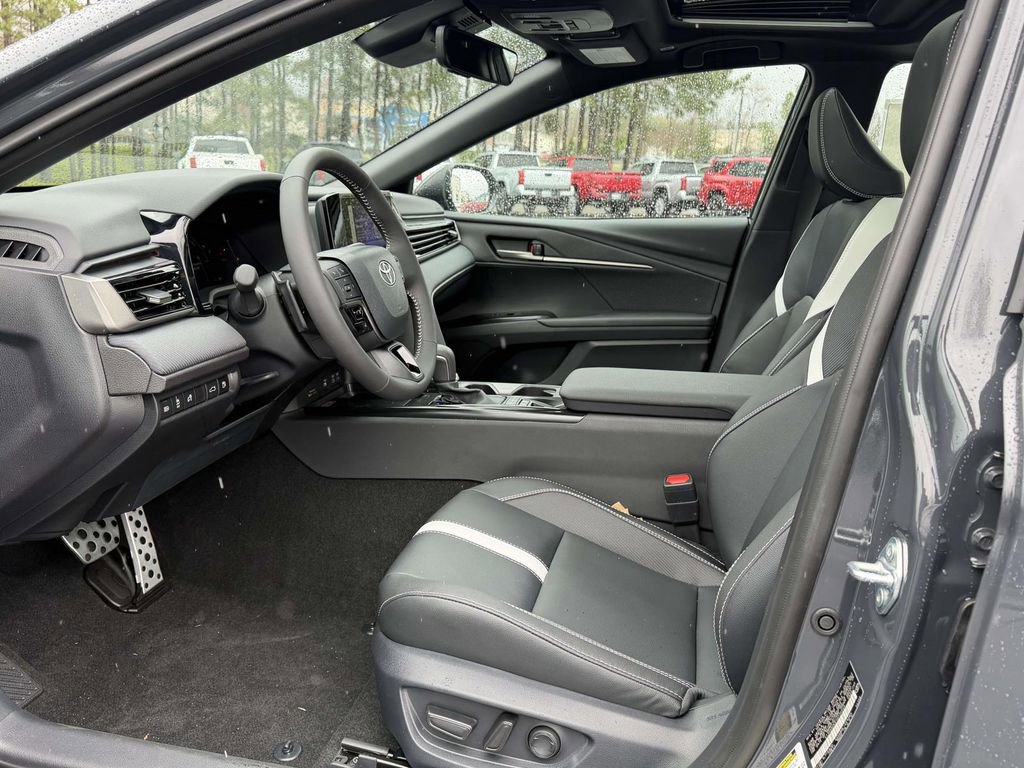 New 2026 Toyota Camry SE w/ Convenience Package FWD image 15