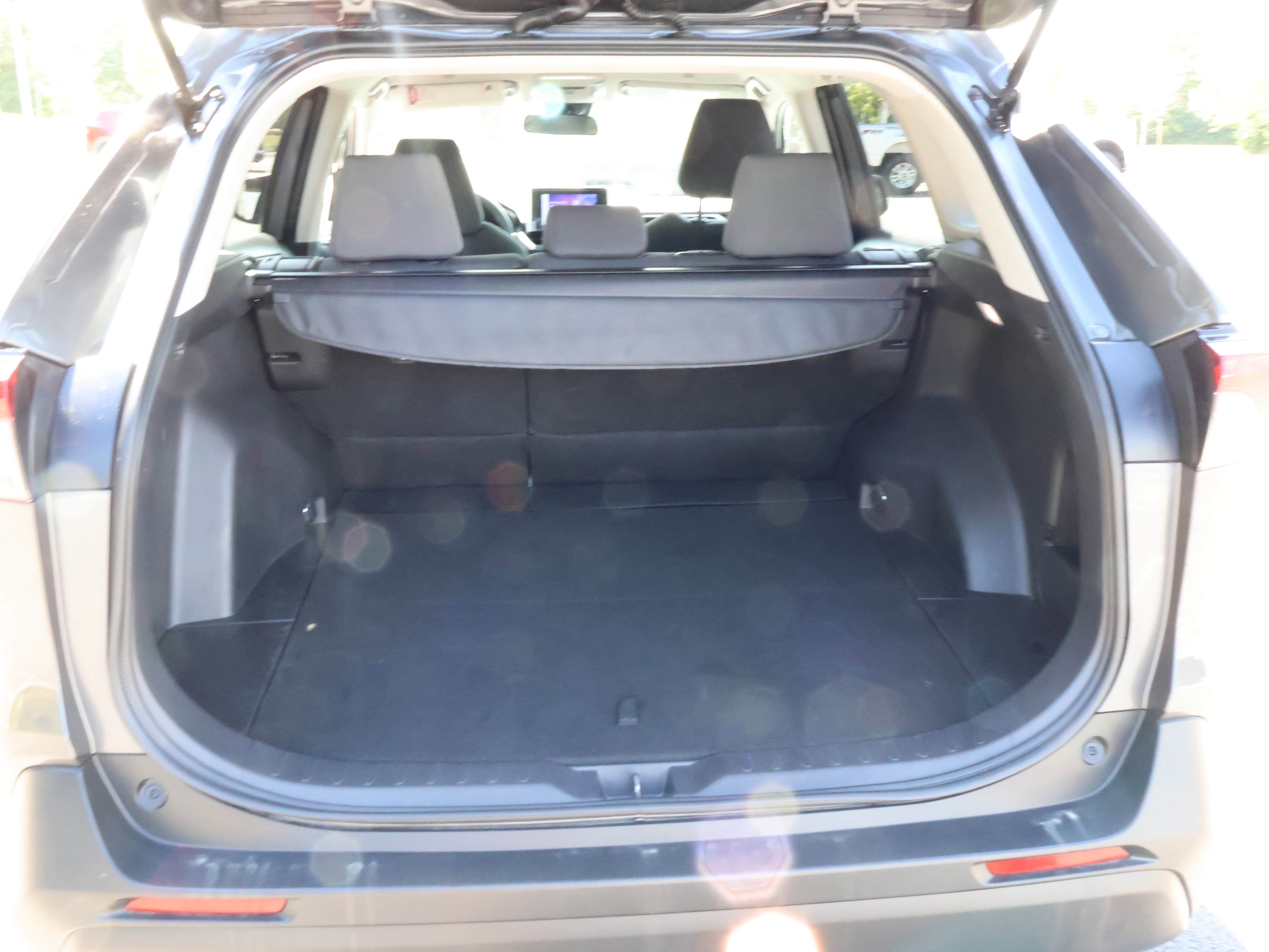 Used 2022 Jeep Compass Latitude w/ Convenience Group image 29