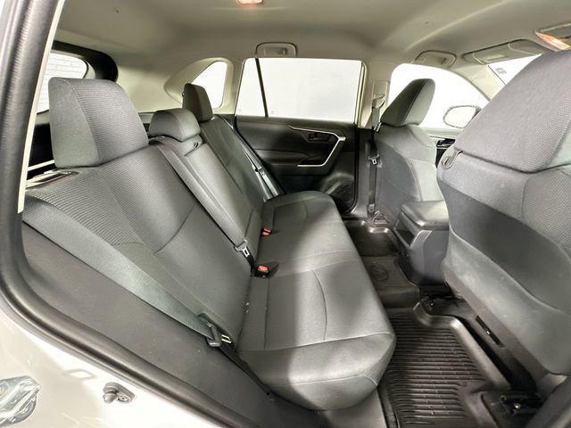 Used 2021 Toyota RAV4 LE image 25