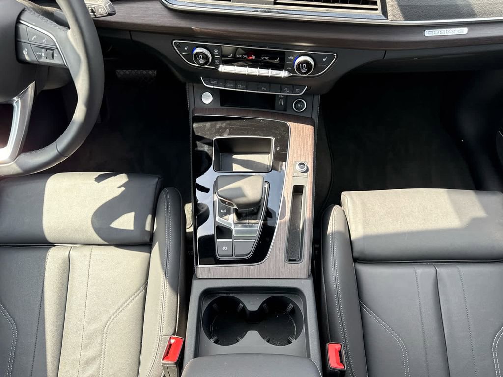 Used 2024 Audi Q5 2.0T Premium Plus w/ Premium Plus Package image 29