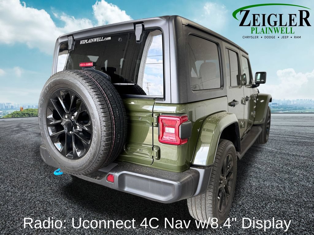 Used 2023 Jeep Wrangler Unlimited Sahara w/ Cold Weather Group AWD/4WD image 5