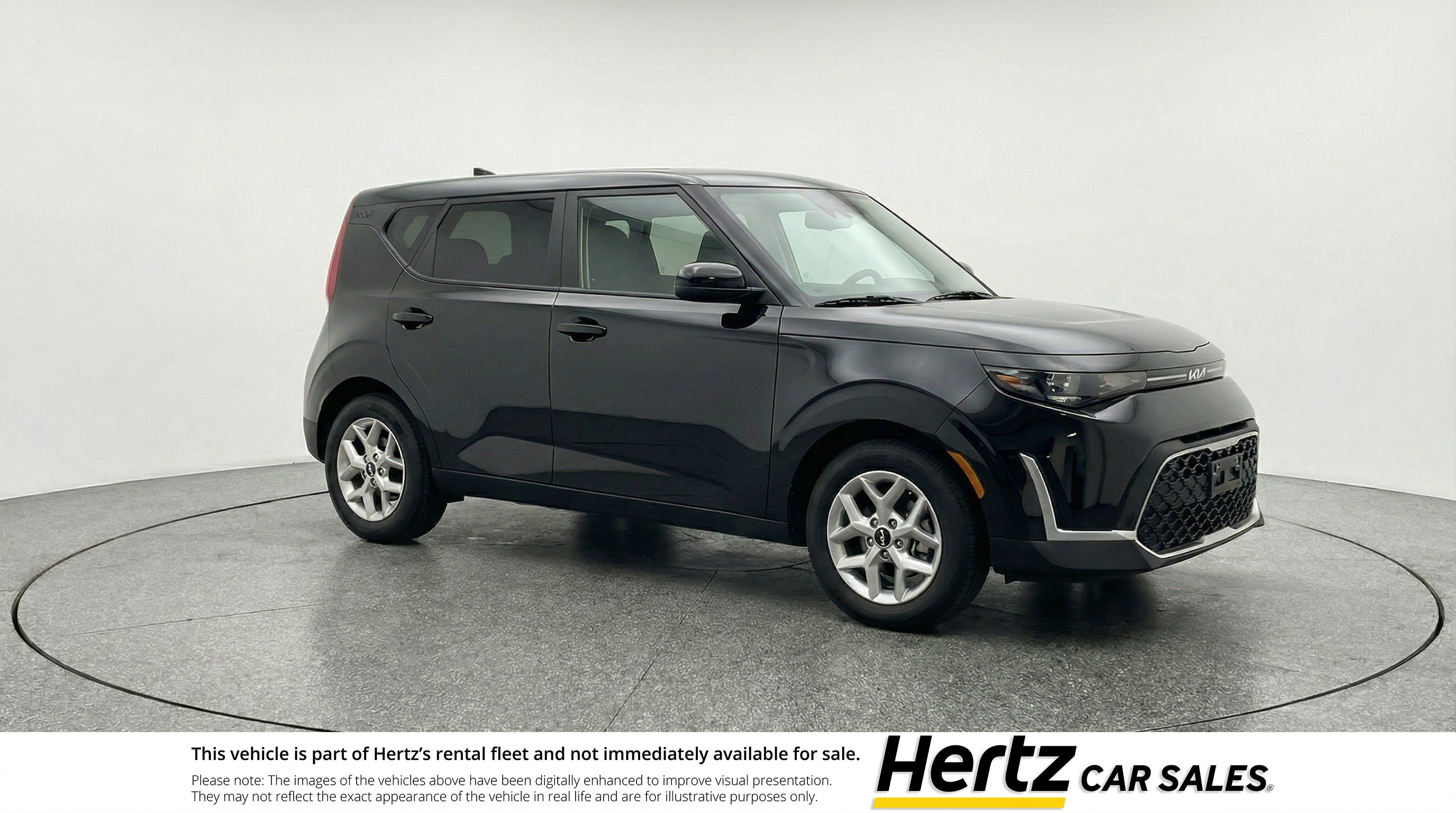 Used 2025 Kia Soul LX w/ LX Technology Package FWD image 1