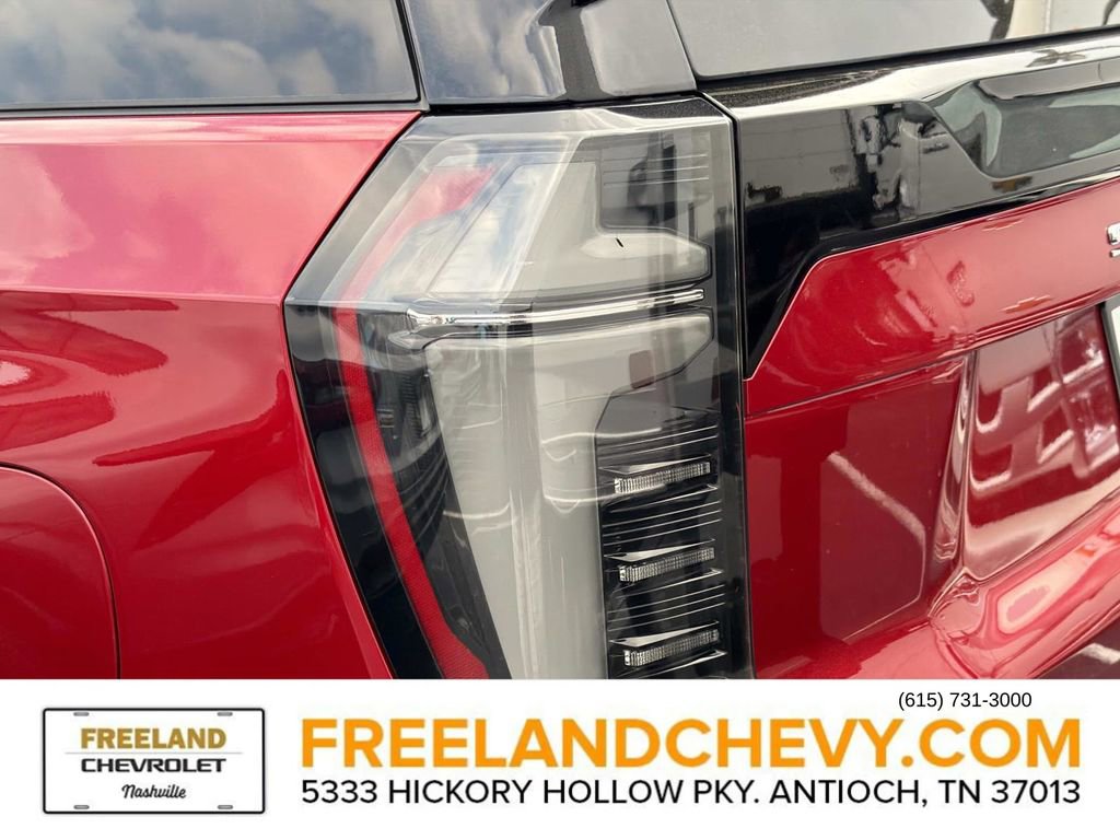 New 2026 Chevrolet Suburban LT w/ Comfort Package image 9