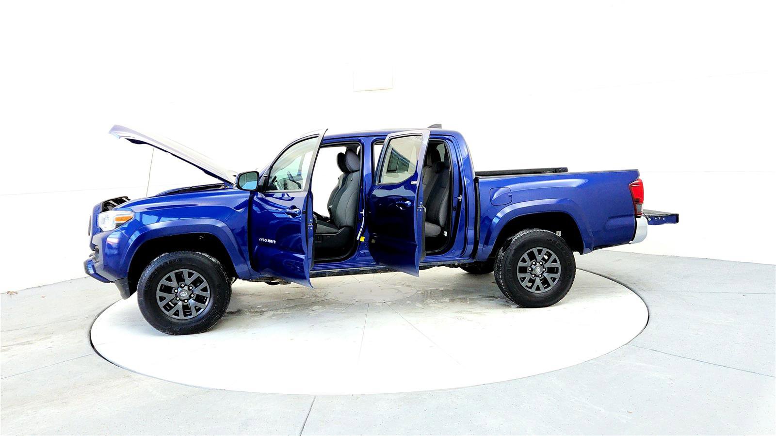Certified 2023 Toyota Tacoma SR5 image 10