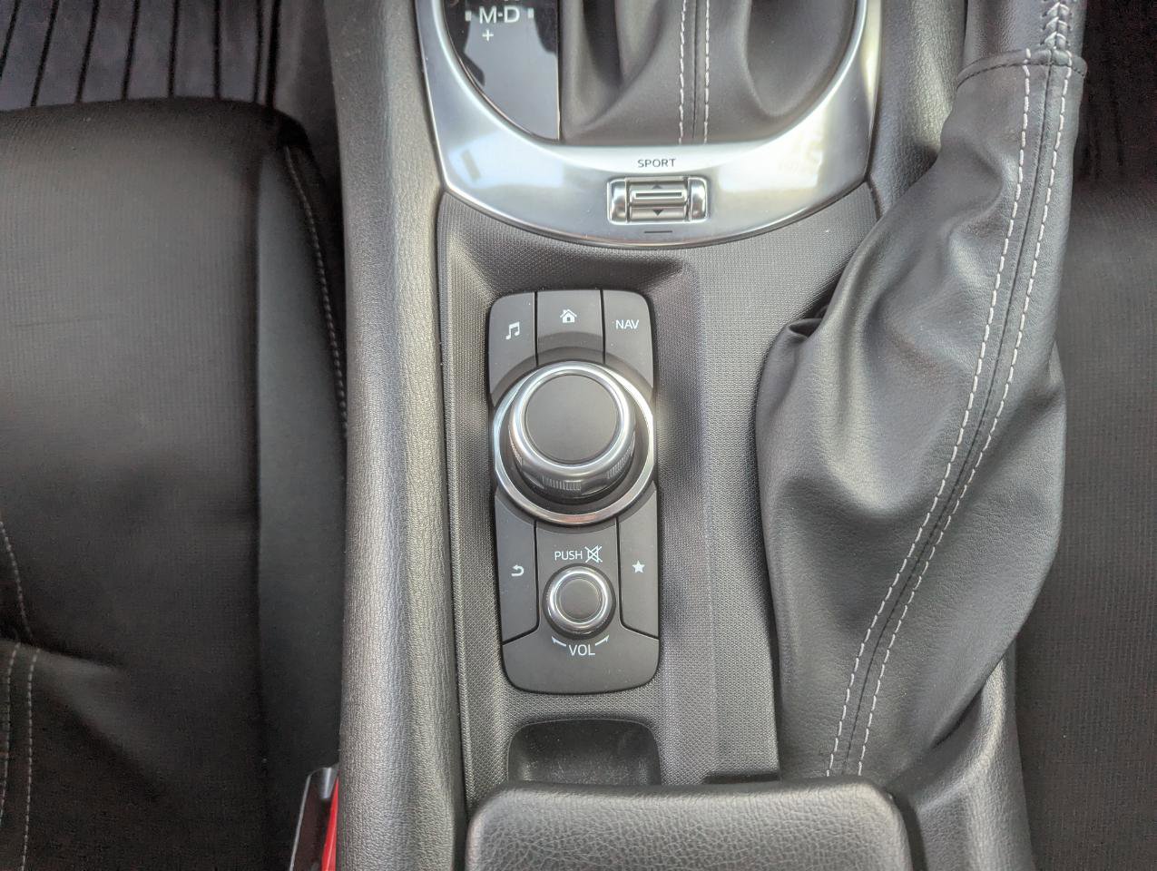 Used 2021 MAZDA MX-5 Miata RF Club image 24