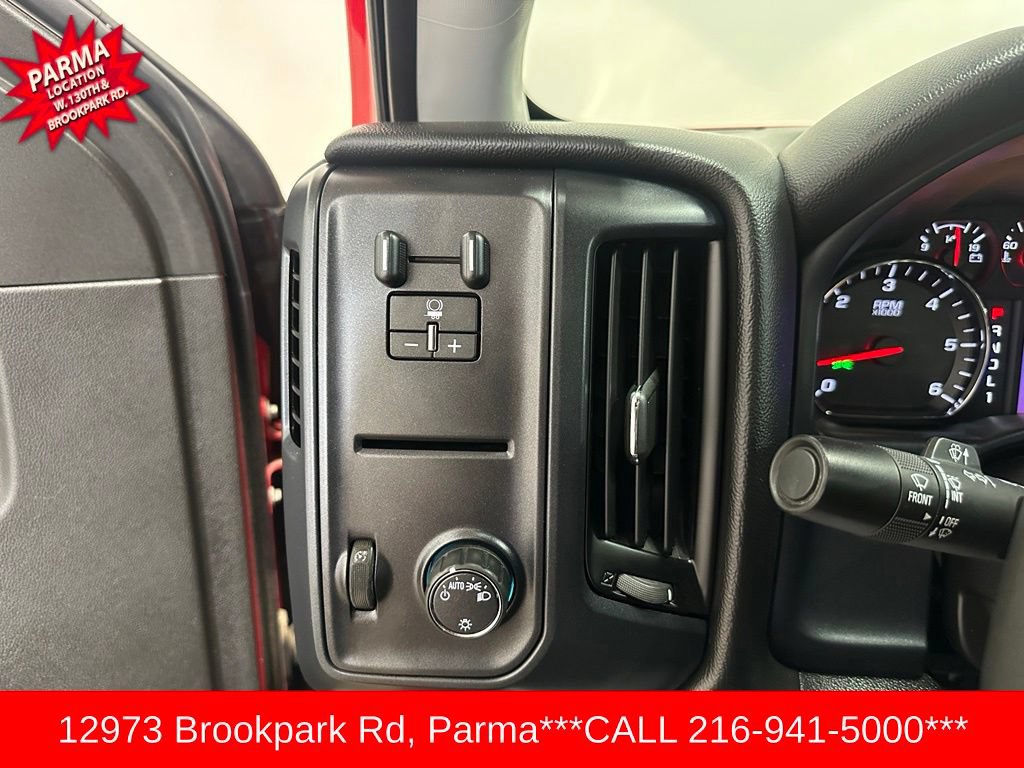 Used 2017 Chevrolet Silverado 2500 W/T w/ WT Convenience Package AWD/4WD image 9