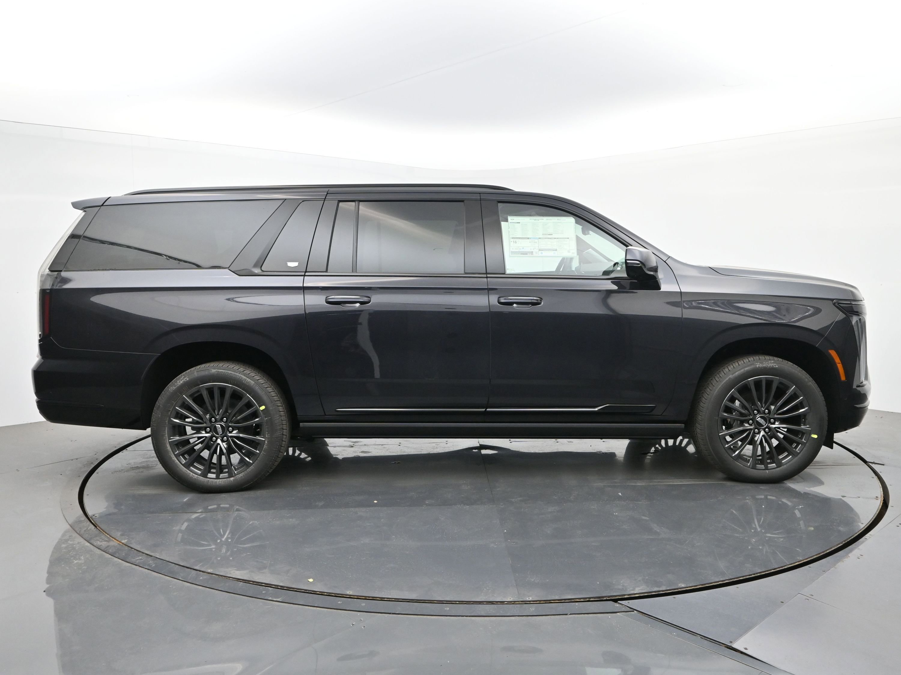 New 2026 Cadillac Escalade ESV Platinum Sport w/ LPO, Floor Liner Package AWD/4WD image 6
