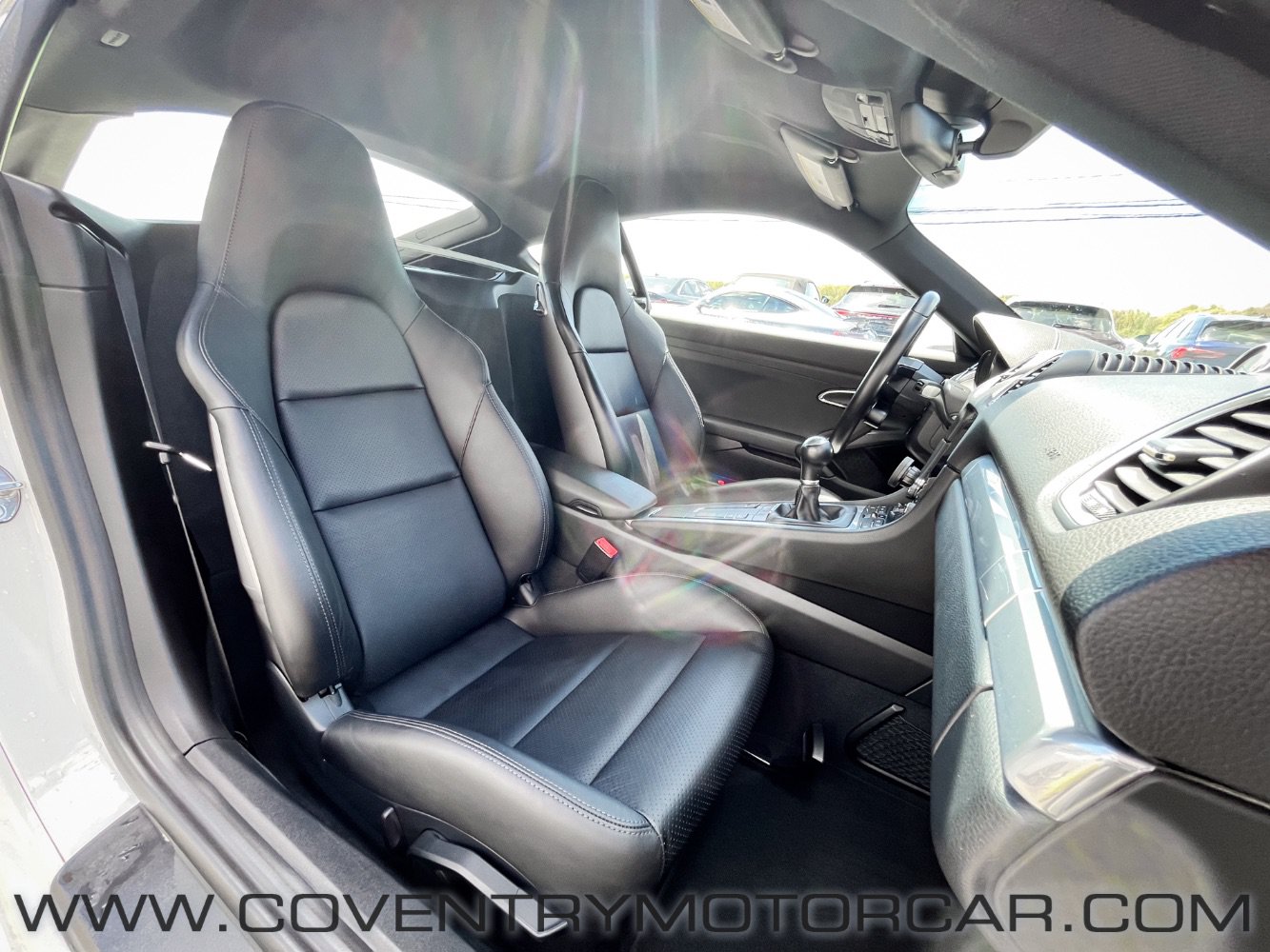 Used 2018 Porsche 718 Cayman RWD image 27