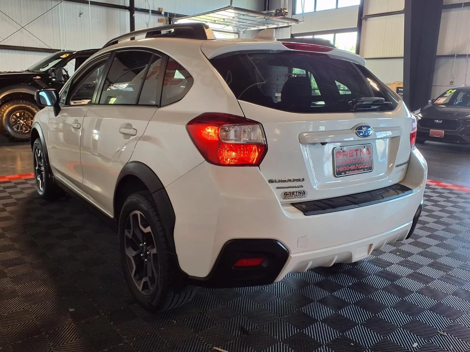 Used 2016 Subaru Crosstrek 2.0i Limited w/ Popular Package #2 AWD/4WD image 5