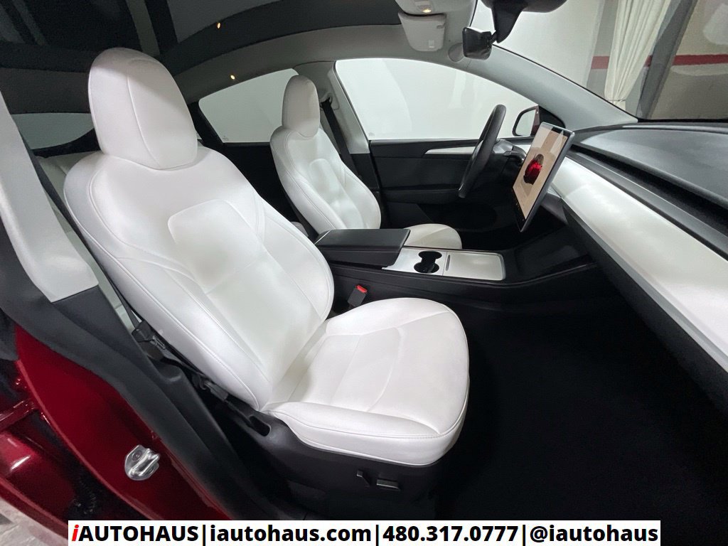 Used 2024 Tesla Model Y Long Range AWD/4WD image 23