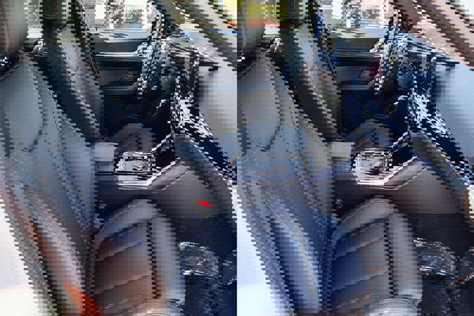 Used 2023 BMW i4 eDrive40 image 17