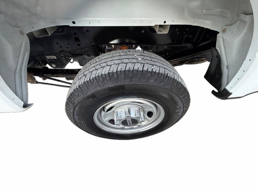 Used 2022 Ford F250 XL w/ Power Equipment Group AWD/4WD image 9