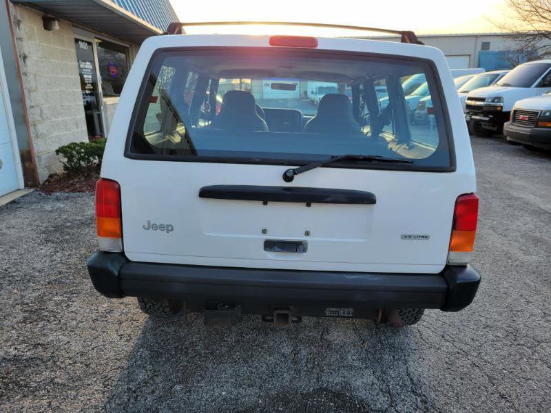 Used 2000 Jeep Cherokee SE image 3