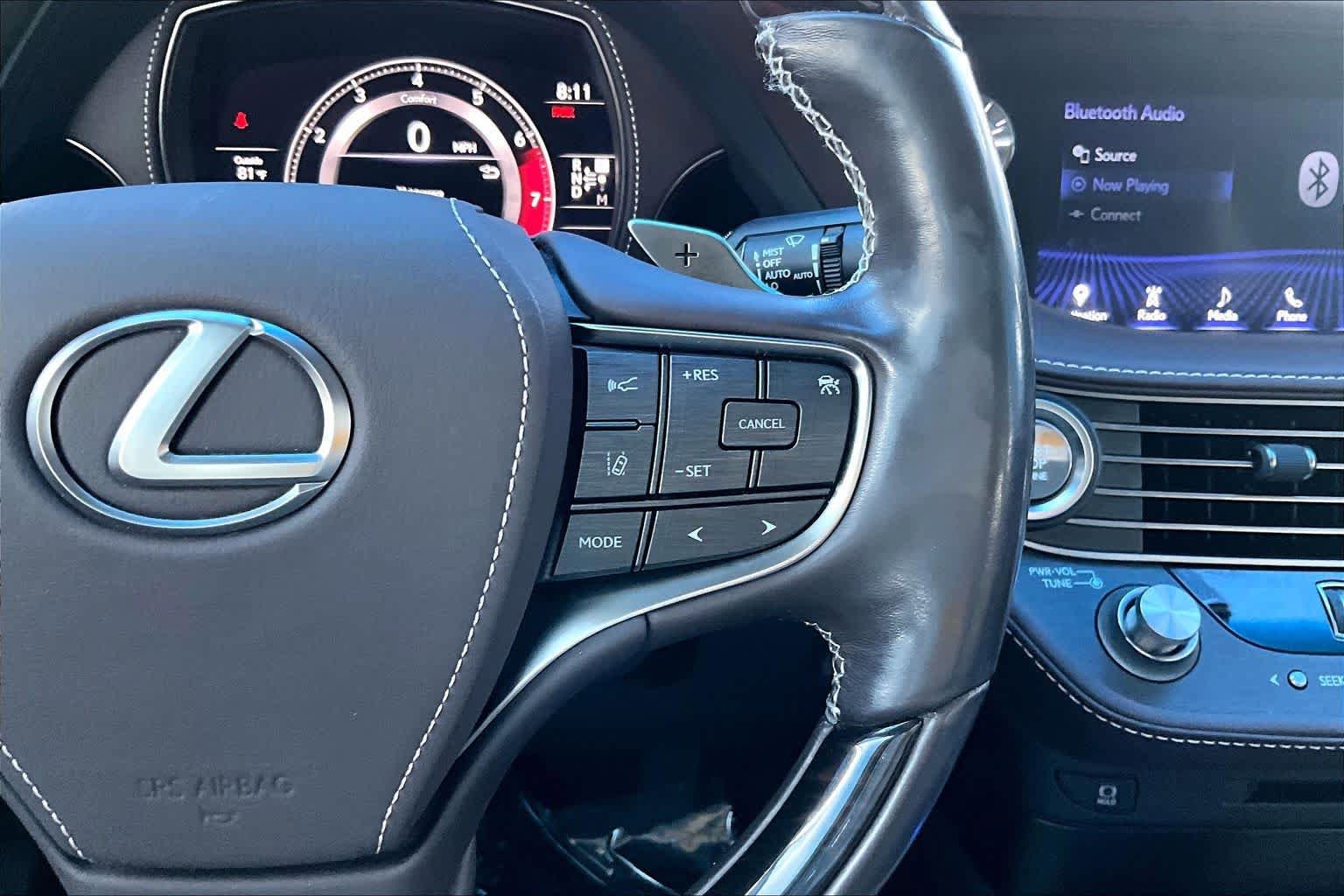 Used 2018 Lexus LS 500 w/ Interior Upgrade Package RWD image 25