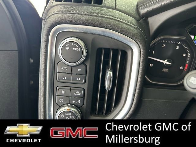 Used 2022 GMC Sierra 3500 Denali AWD/4WD image 20