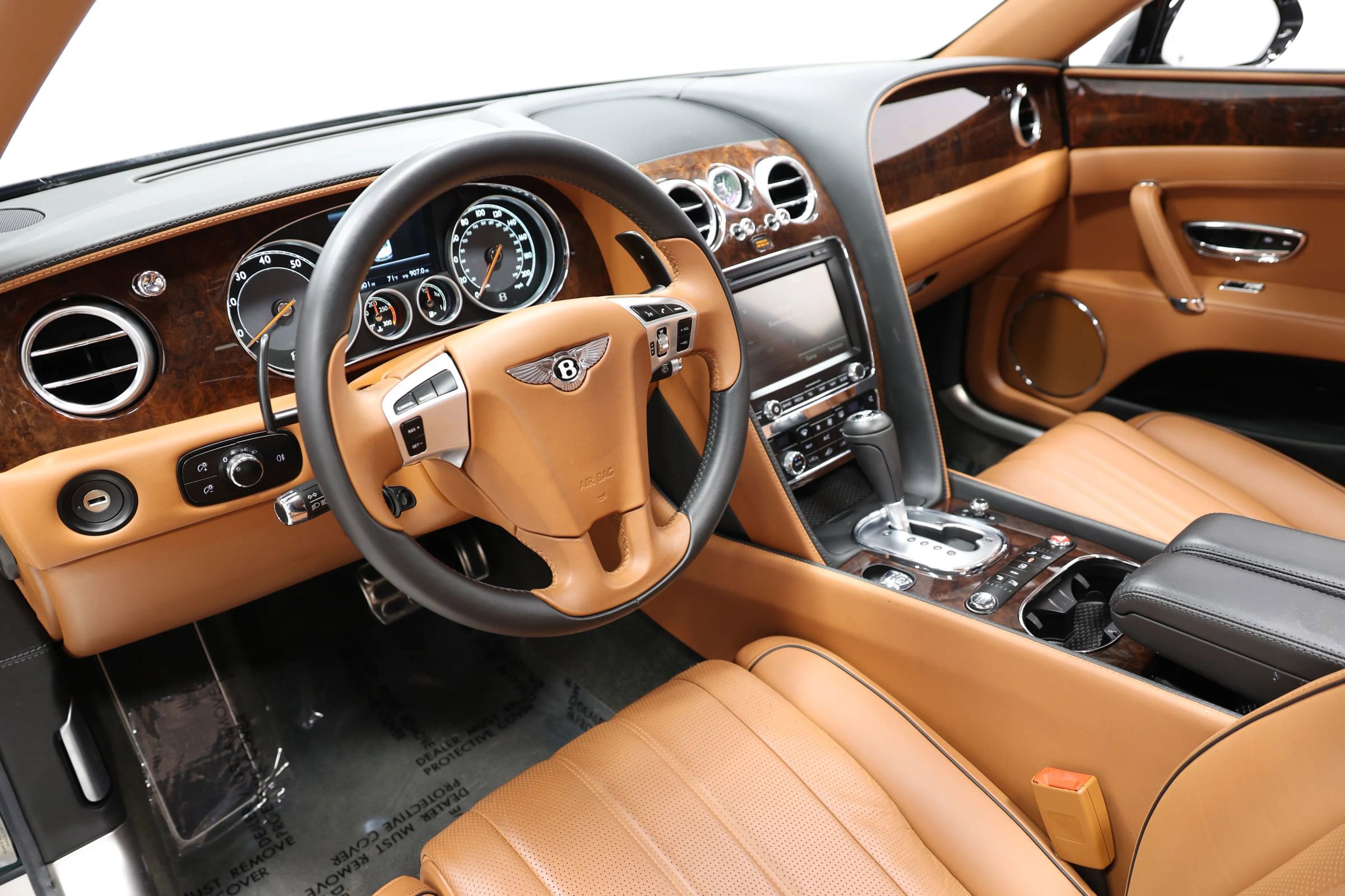 Used 2015 Bentley Flying Spur V8 AWD/4WD image 18