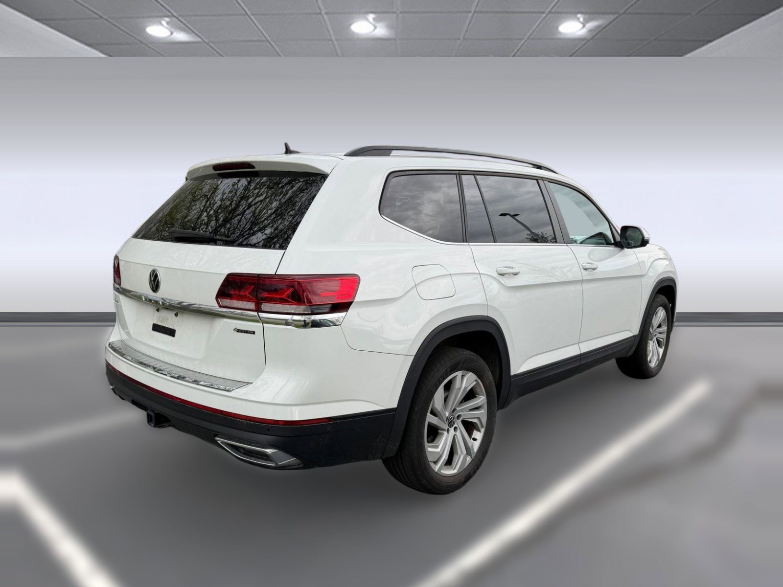 Used 2023 Volkswagen Atlas SE AWD/4WD image 7