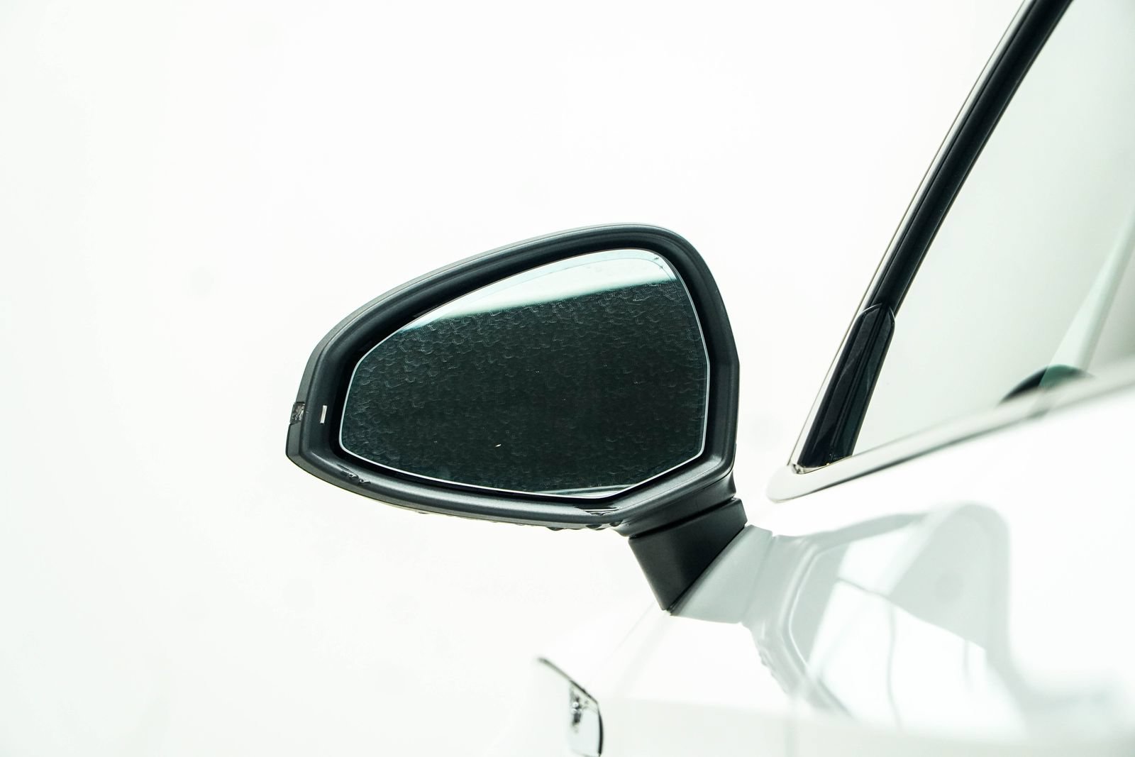 Used 2025 Audi A5 2.0T Premium Plus AWD/4WD image 19