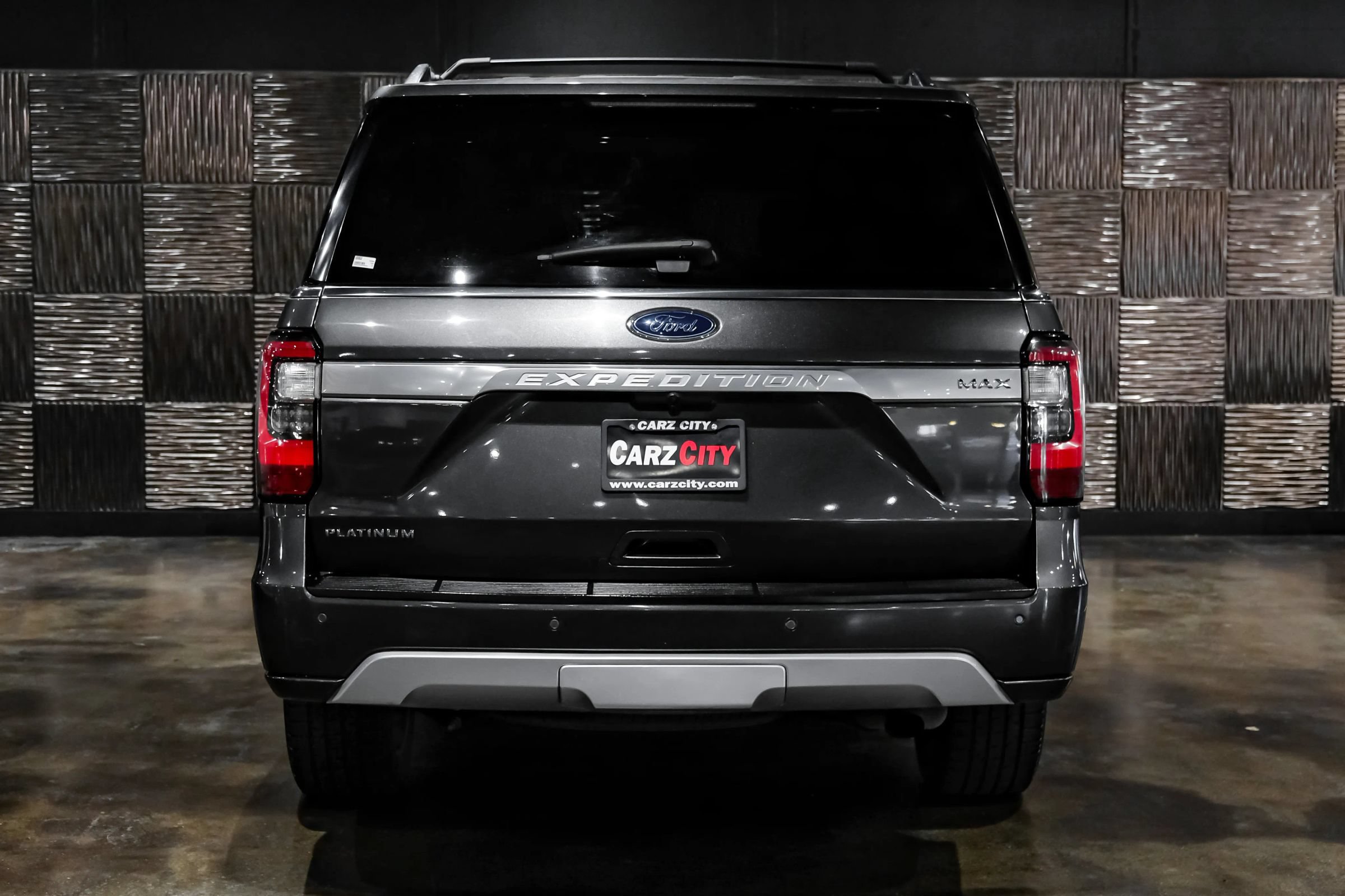Used 2019 Ford Expedition Max Platinum AWD/4WD image 9