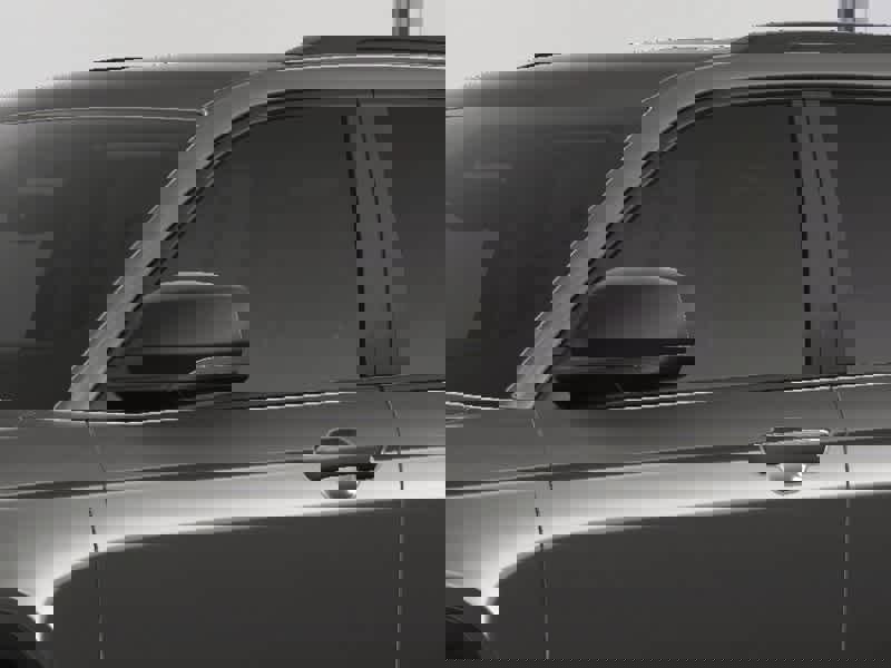 New 2025 Jeep Grand Cherokee Limited image 15