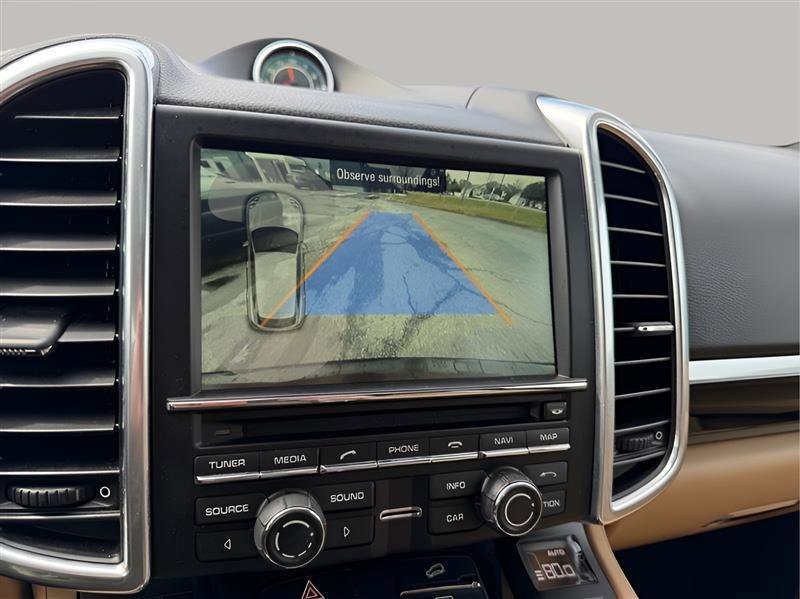 Used 2016 Porsche Cayenne image 53