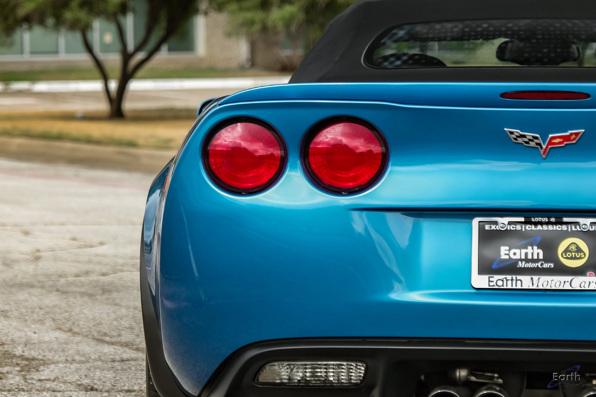 Used 2011 Chevrolet Corvette Grand Sport w/ Preferred Equipment Group RWD image 16