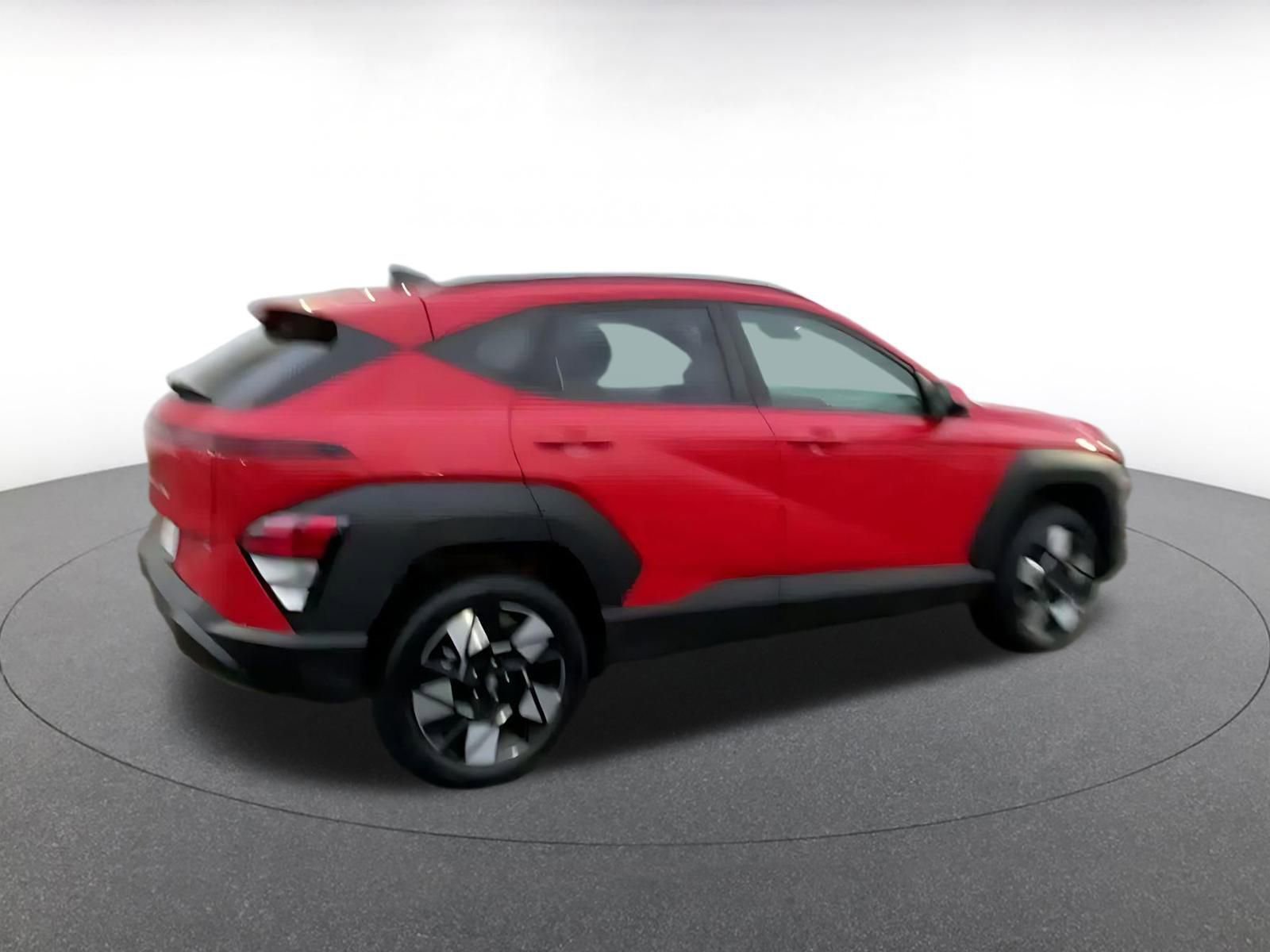 Used 2025 Hyundai Kona SEL image 14