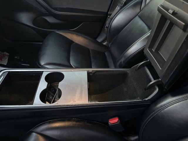 Used 2021 Tesla Model 3 Standard Range Plus image 24