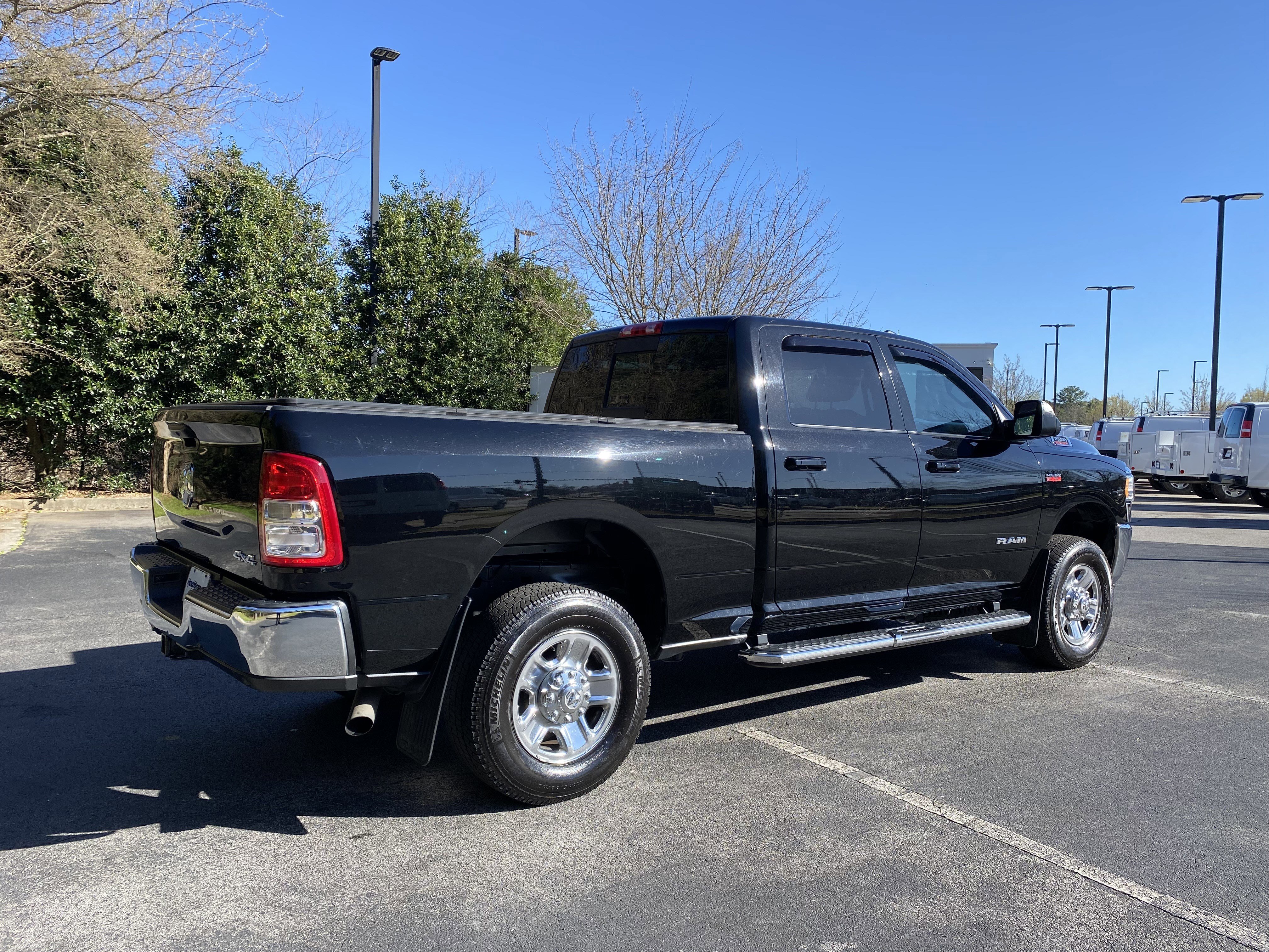 Used 2022 RAM 2500 Tradesman image 9