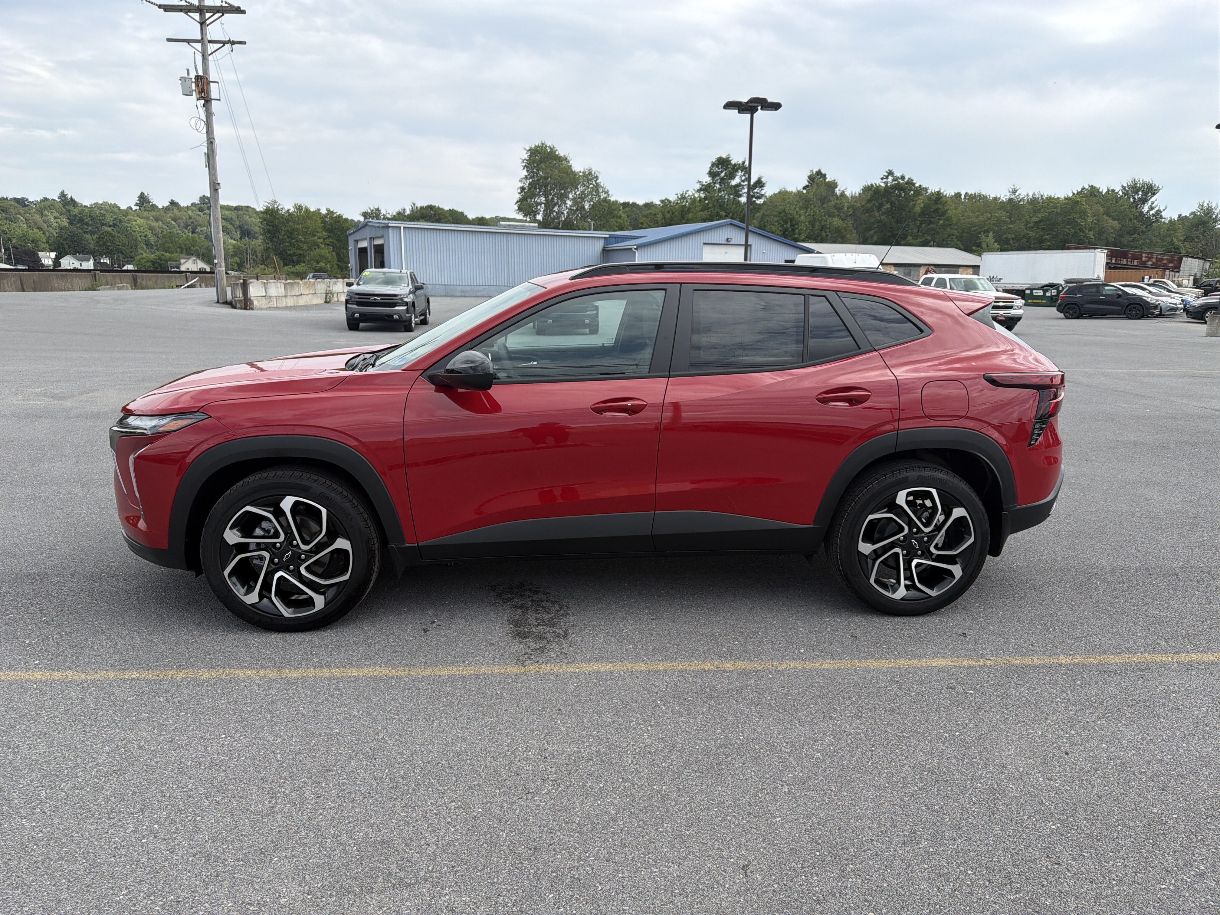 New 2026 Chevrolet Trax RS w/ Driver Confidence Package FWD image 12