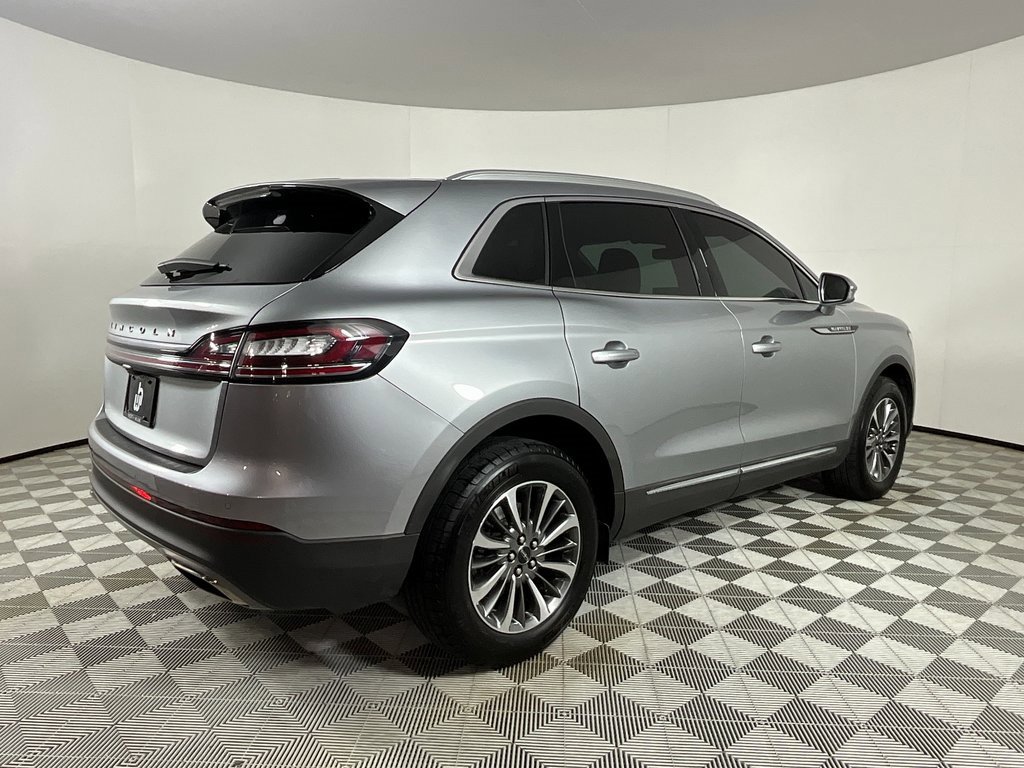 Certified 2023 Lincoln Nautilus FWD image 4