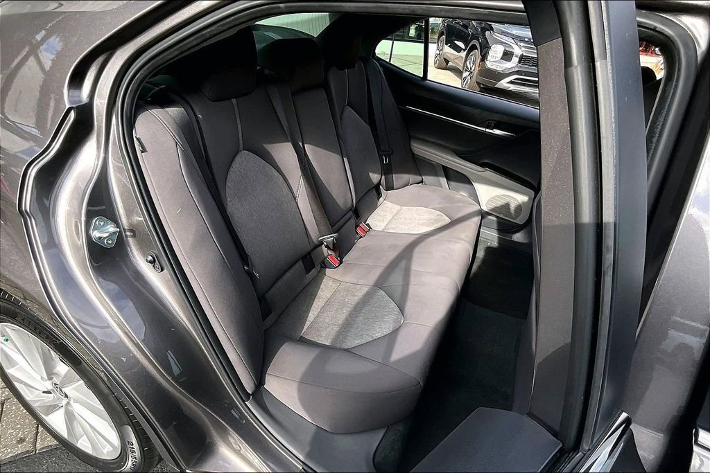 Used 2024 Toyota Camry LE image 25