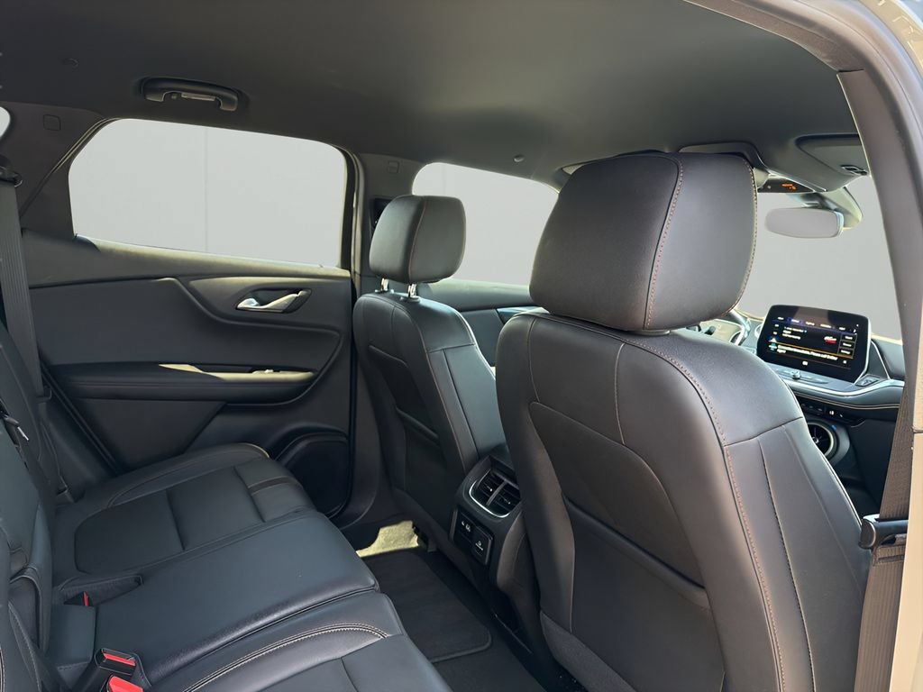 Used 2023 Chevrolet Blazer Premier AWD/4WD image 17