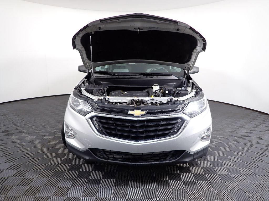 Used 2019 Chevrolet Equinox LS w/ LS Convenience Package image 5