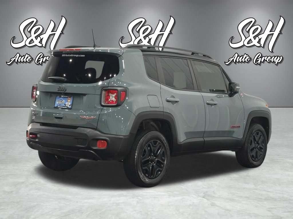 Used 2018 Jeep Renegade Trailhawk w/ Cold Weather Group II AWD/4WD image 17