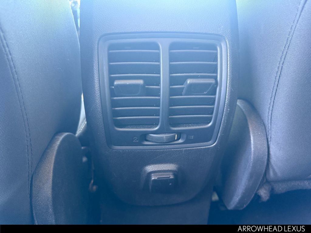 Used 2017 Ford Escape SE image 16