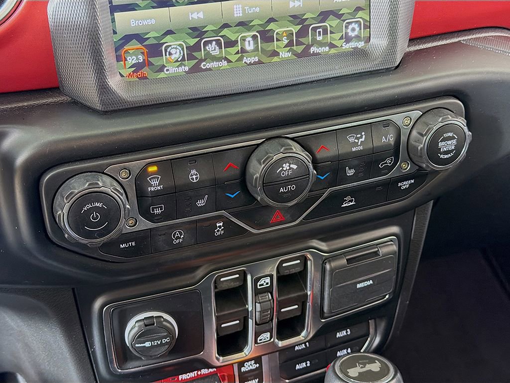 Used 2022 Jeep Wrangler Unlimited Rubicon w/ Cold Weather Group image 35