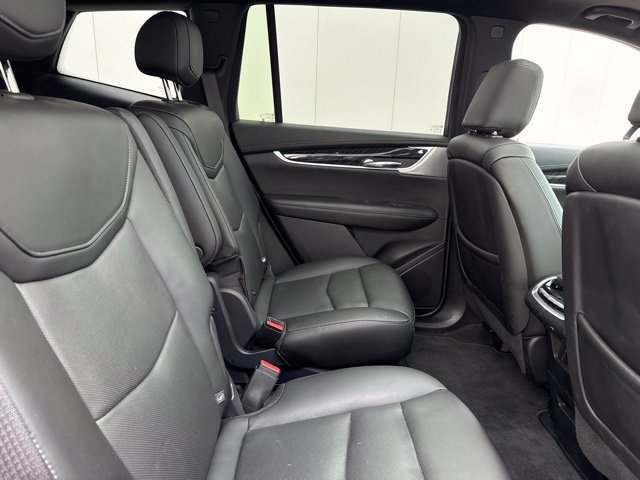 Used 2021 Cadillac XT6 Premium Luxury FWD image 9