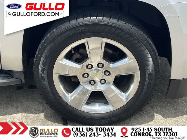 Used 2015 Chevrolet Suburban LT w/ Texas Edition RWD image 30