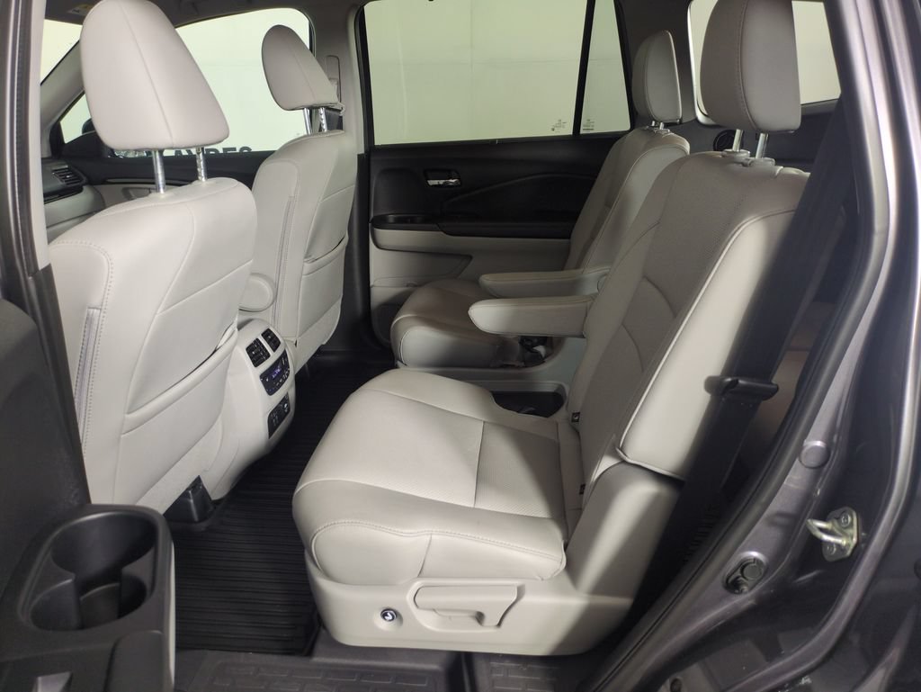 Used 2019 Honda Pilot Elite image 25