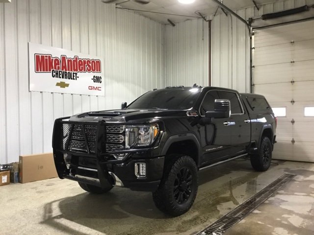 Used 2021 GMC Sierra 2500 Denali w/ Denali Black Diamond Edition image 2
