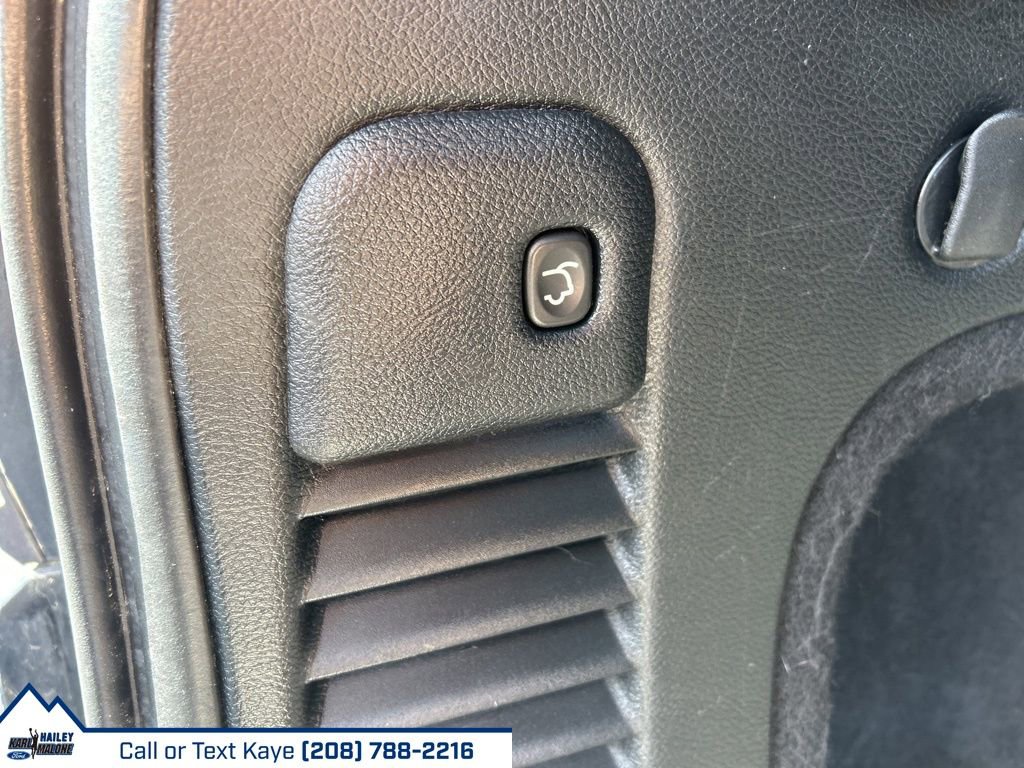 Used 2019 Jeep Grand Cherokee Limited X image 12