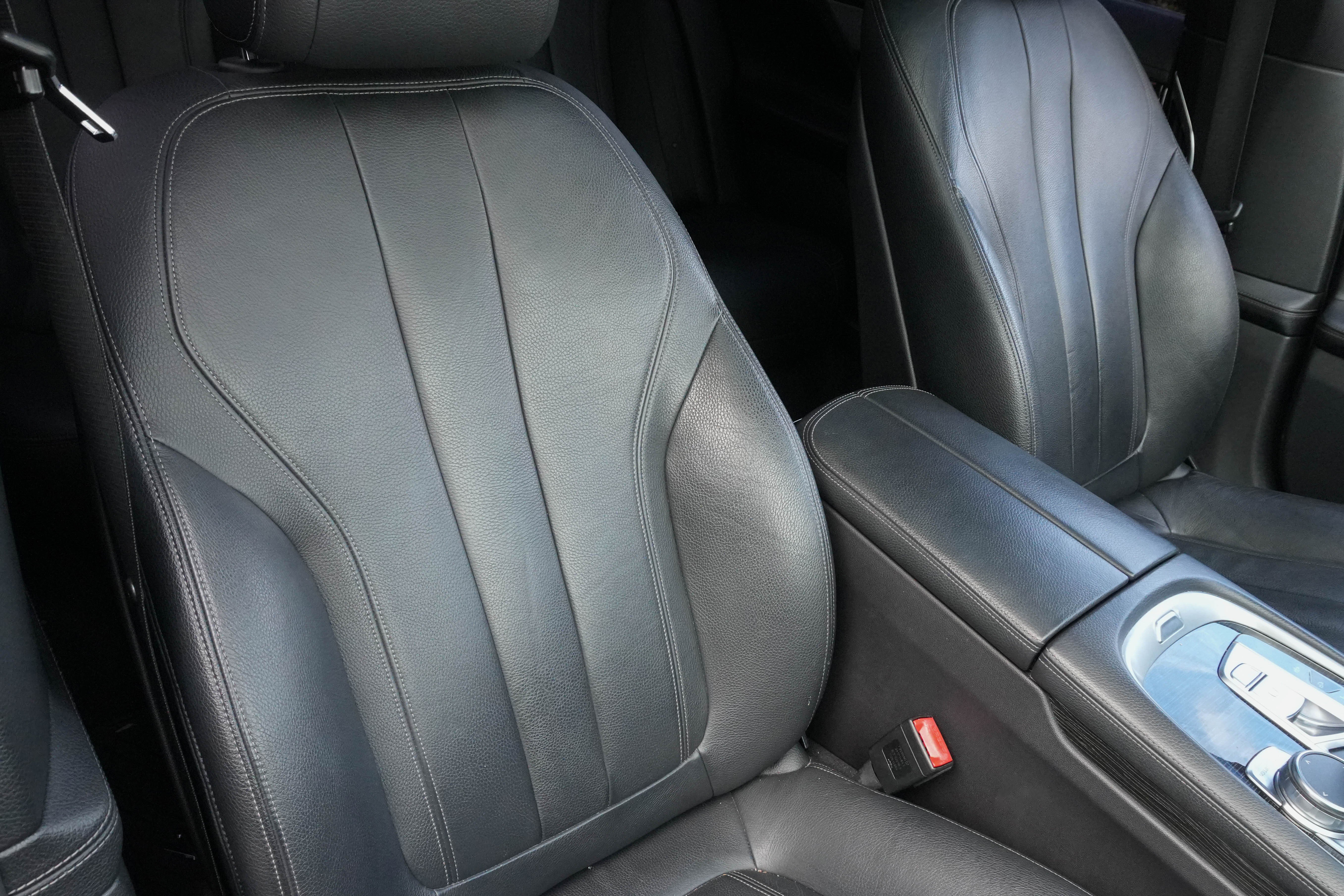 Used 2019 BMW 740i w/ M Sport Package image 14