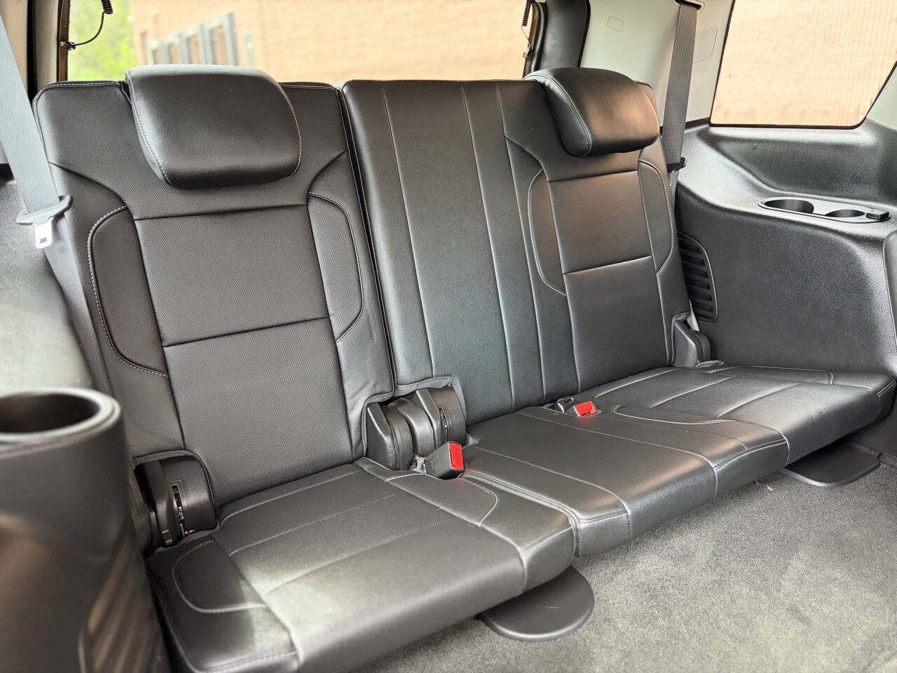 Used 2018 Chevrolet Tahoe Premier AWD/4WD image 25