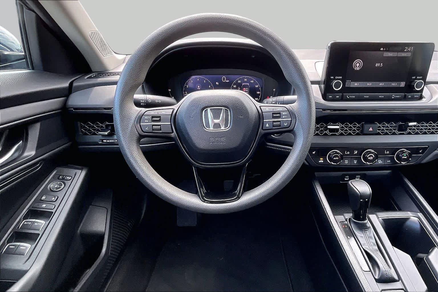 Used 2023 Honda Accord EX image 6