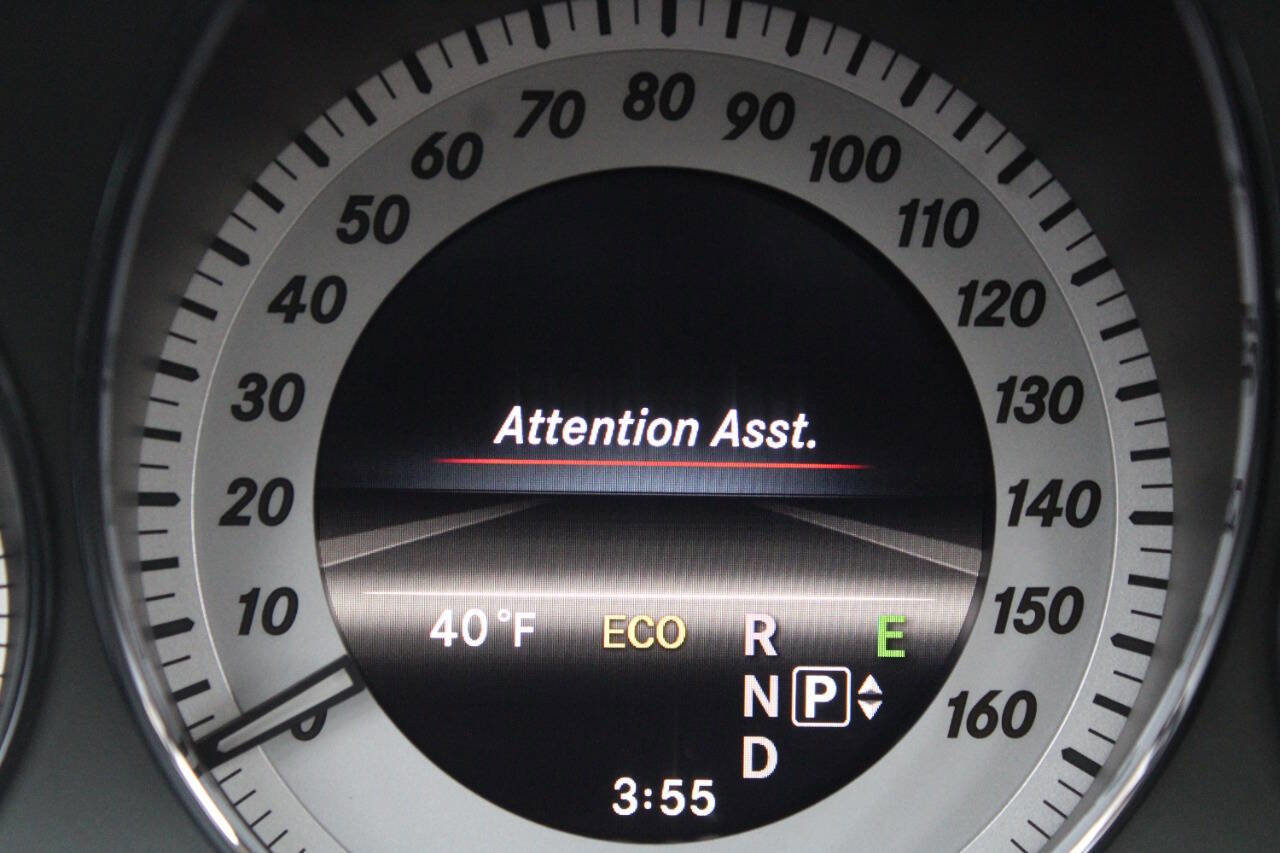 Used 2013 Mercedes-Benz GLK 350 4MATIC image 40