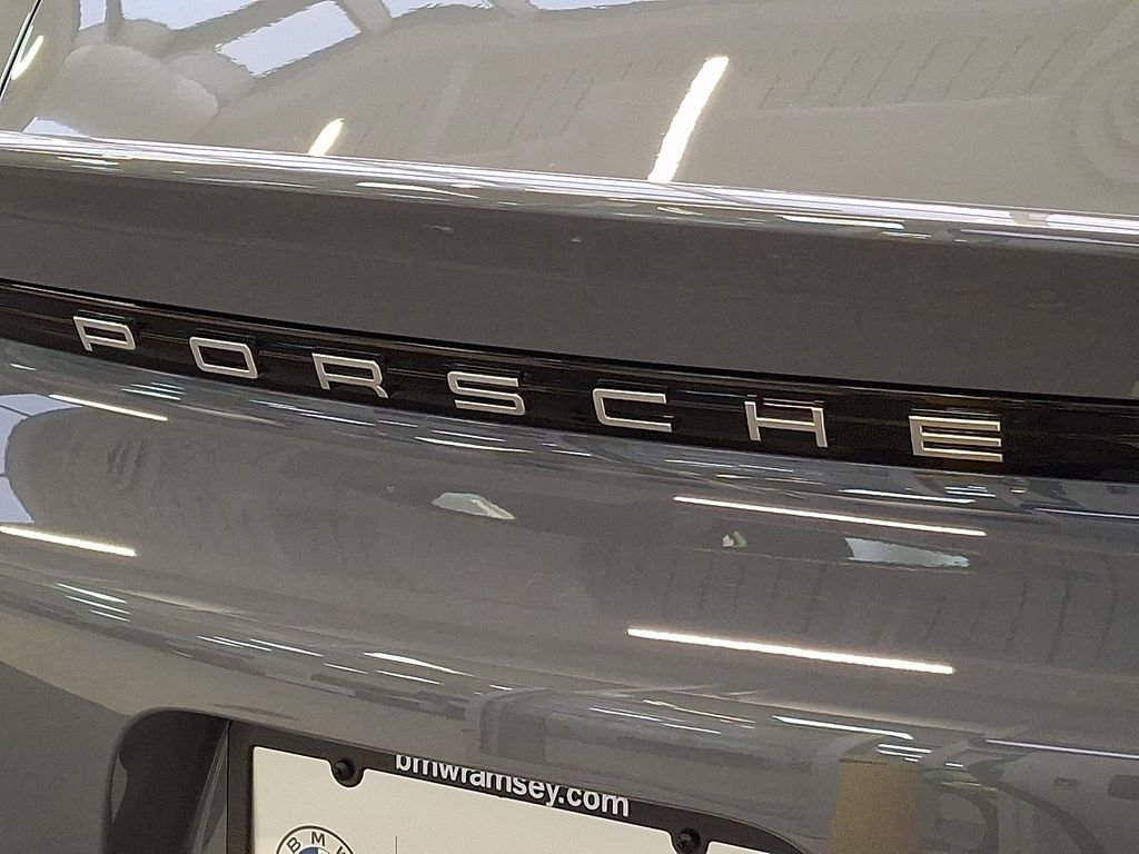 Used 2025 Porsche 718 Boxster Spyder RS w/ Light Design Package RWD image 28