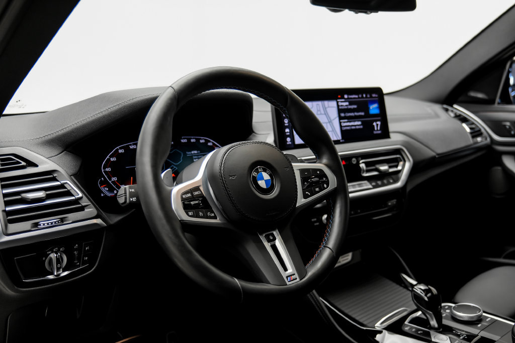 Used 2025 BMW X4 M40i w/ Premium Package AWD/4WD image 19