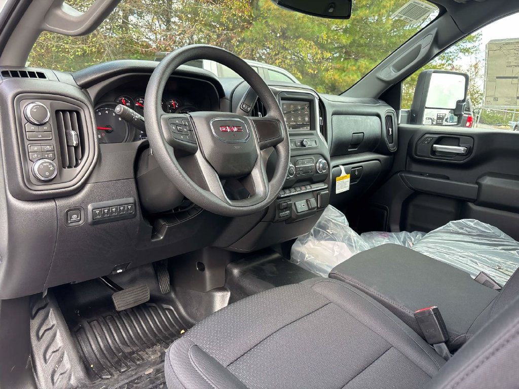 New 2026 GMC Sierra 2500 Pro w/ 1SA Pro Safety Plus Package AWD/4WD image 5