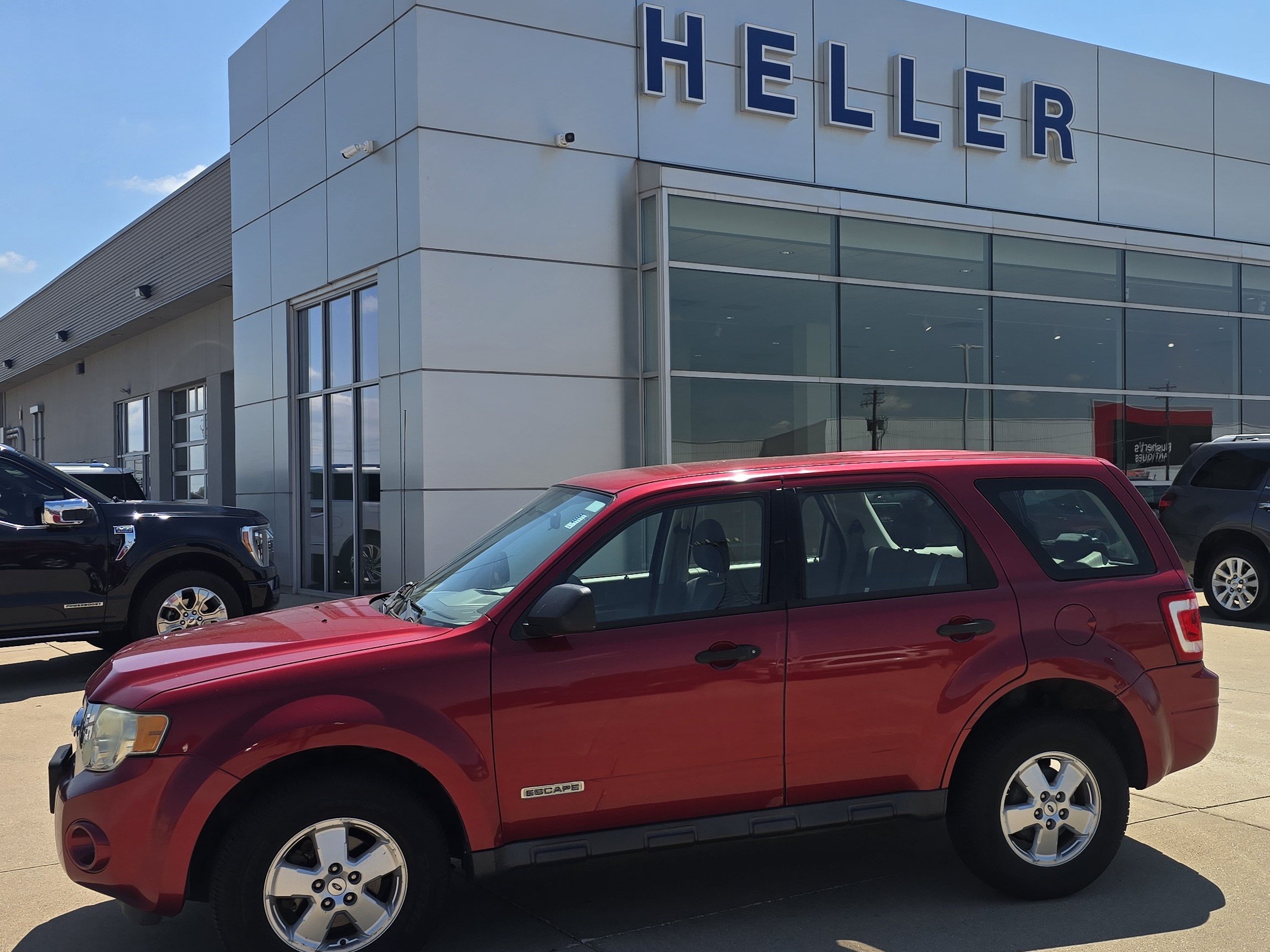 Used 2008 Ford Escape XLS FWD image 3